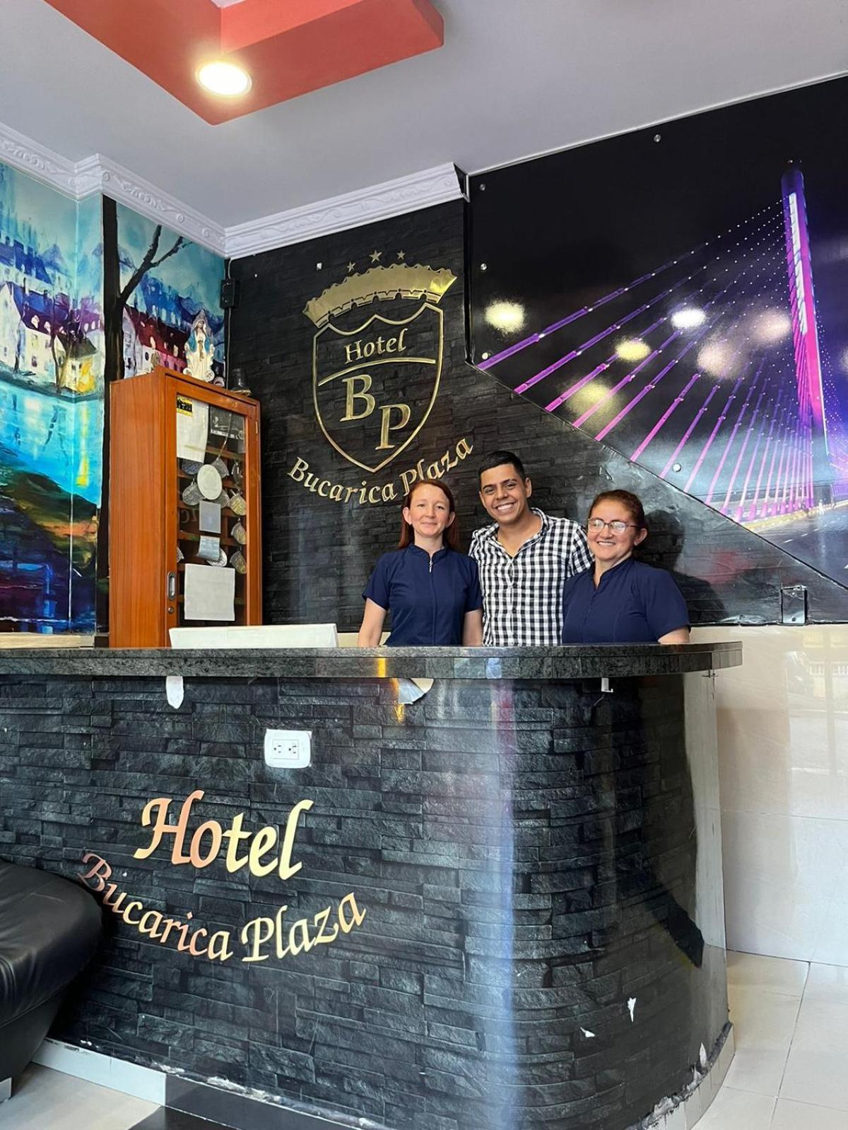 Hotel Bucarica Plaza Μπουκαραμάνγκα Εξωτερικό φωτογραφία