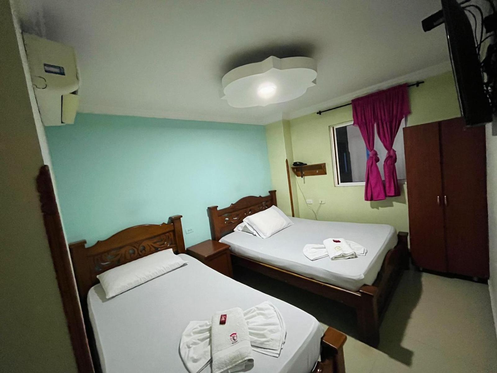 Hotel Bucarica Plaza Μπουκαραμάνγκα Εξωτερικό φωτογραφία
