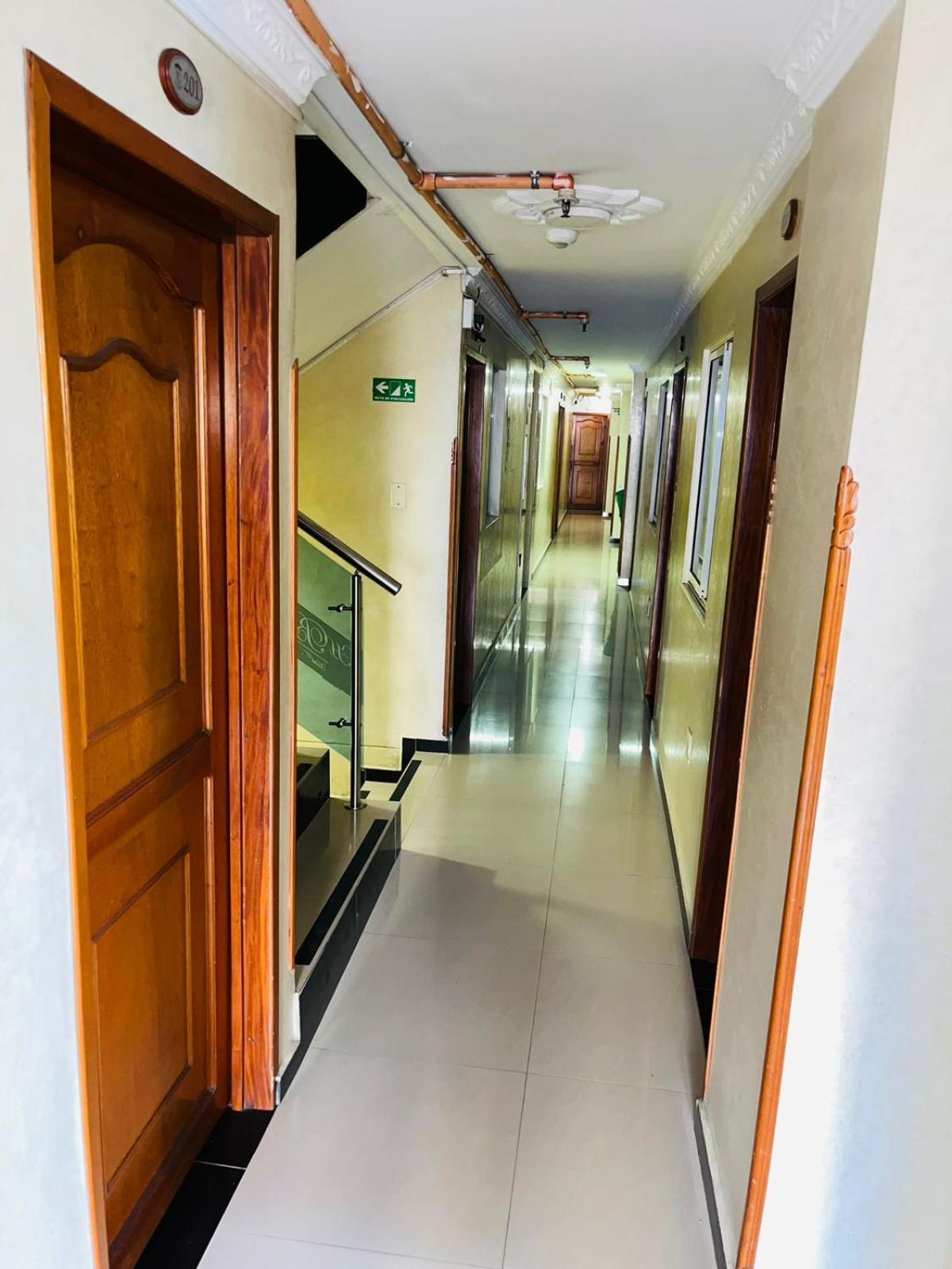 Hotel Bucarica Plaza Μπουκαραμάνγκα Εξωτερικό φωτογραφία